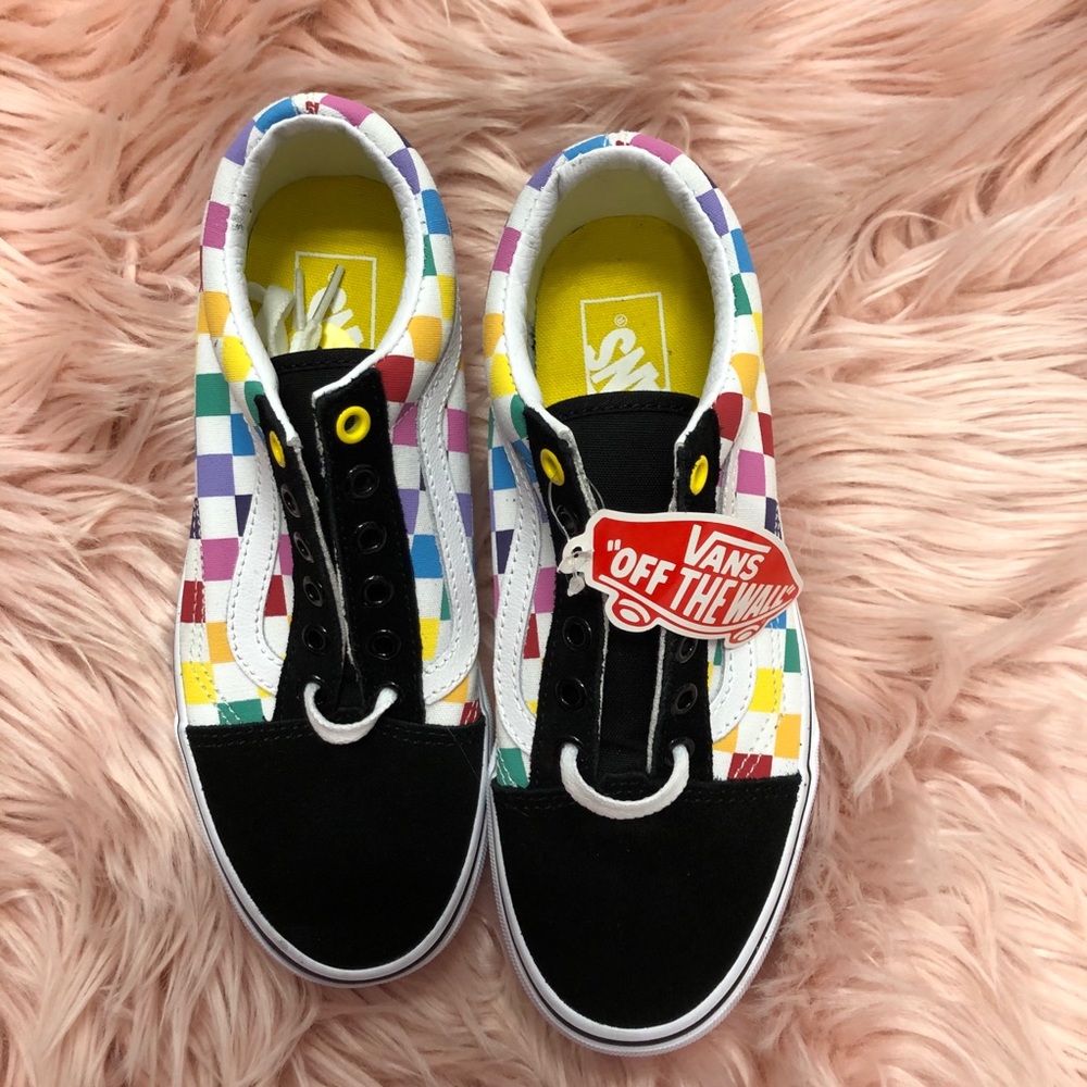 NWT VANS Sneakers Size: 6.5 - Picture 3 of 6